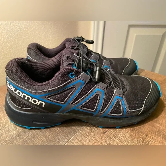 Salomon SpeedCross Jr Hiking Shoe Boys size 4